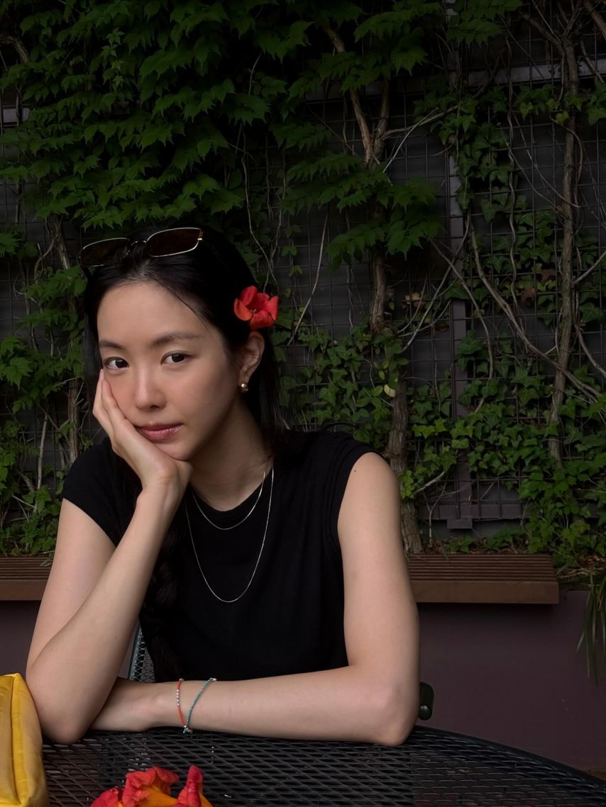 손나은