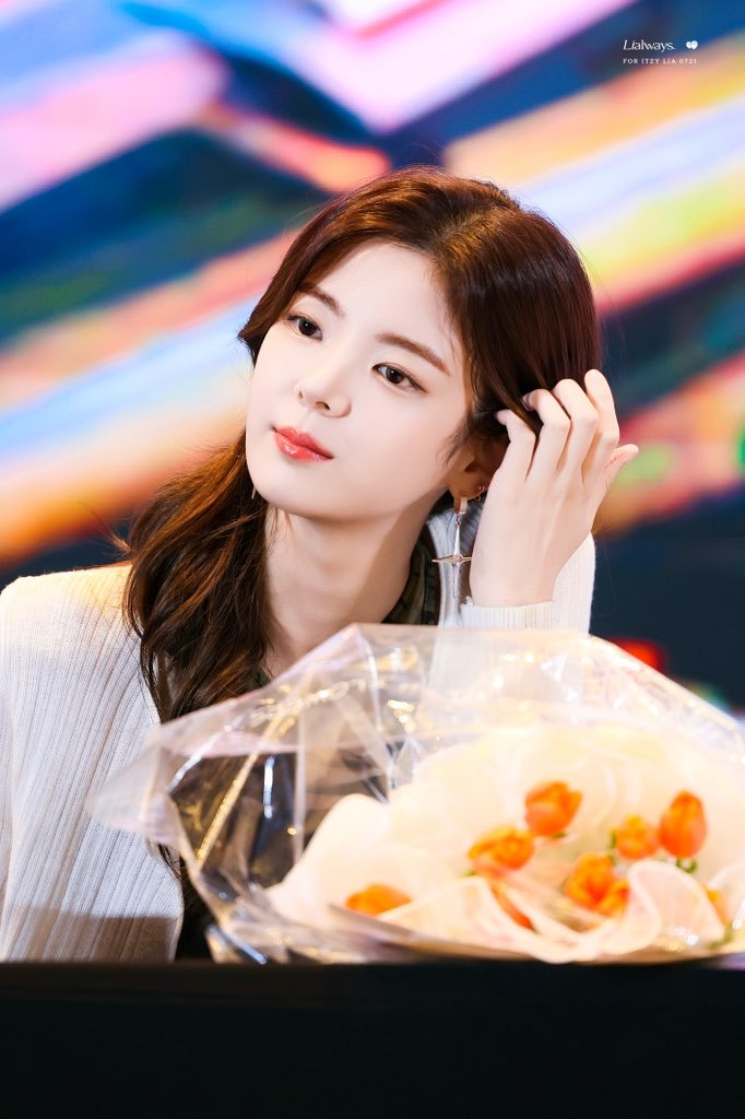 ITZY 리아