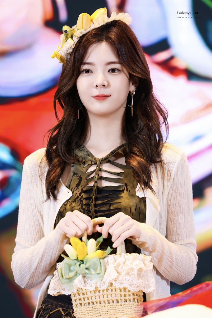 ITZY 리아