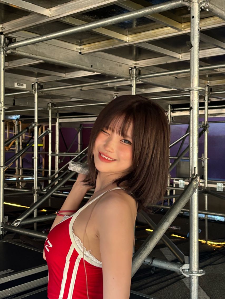 [워터밤 속초] 프로미스나인 송하영 빨간 레이스 몽실 가슴골