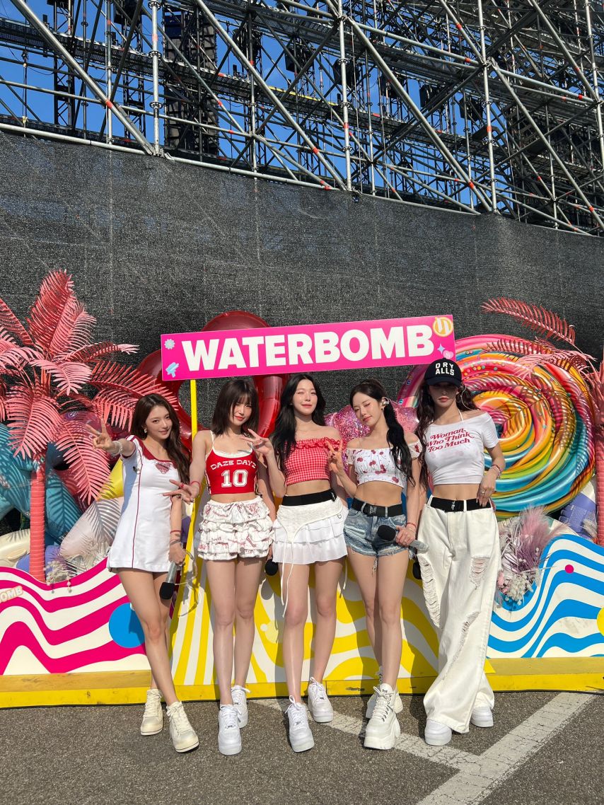 [워터밤 속초] 프로미스나인 송하영 빨간 레이스 몽실 가슴골
