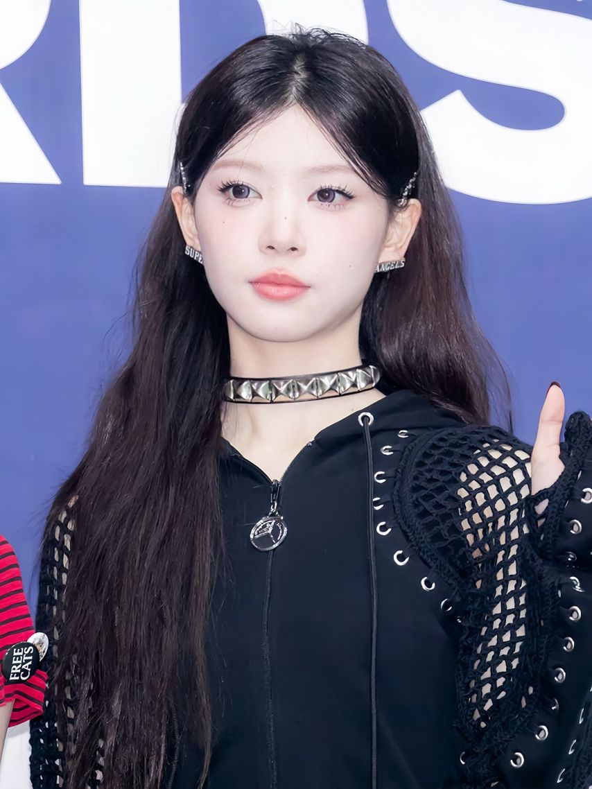 ILLIT(아일릿) 모카