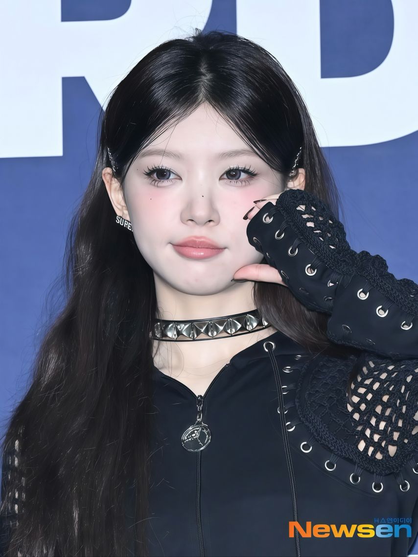 ILLIT(아일릿) 모카