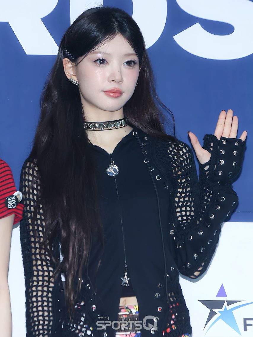 ILLIT(아일릿) 모카