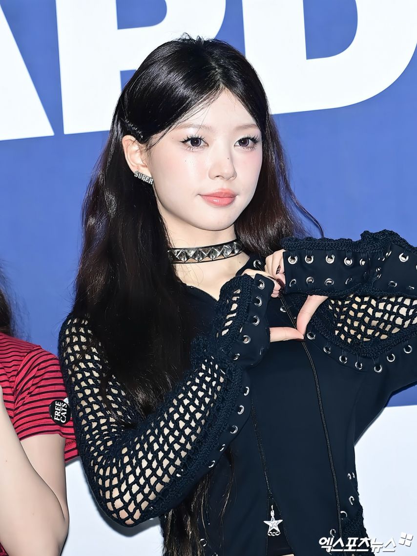 ILLIT(아일릿) 모카