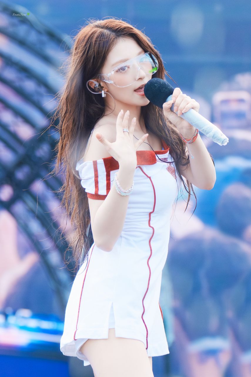 프로미스나인 이나경