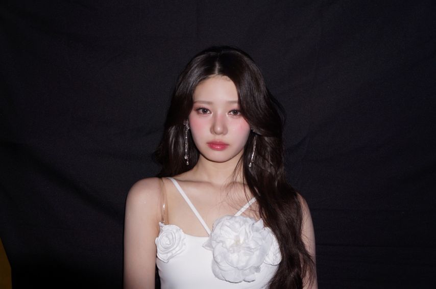 베이비몬스터 로라