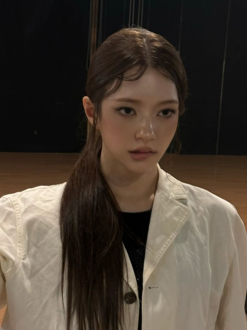 피프티피프티 문샤넬