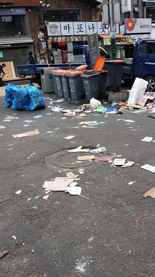 딱 봐도 보이는 한국과 일본의 할로윈 뒷처리 차이