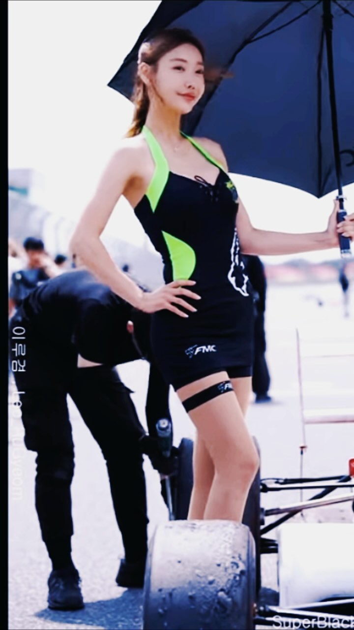 이루겸 gyeom._.vely_