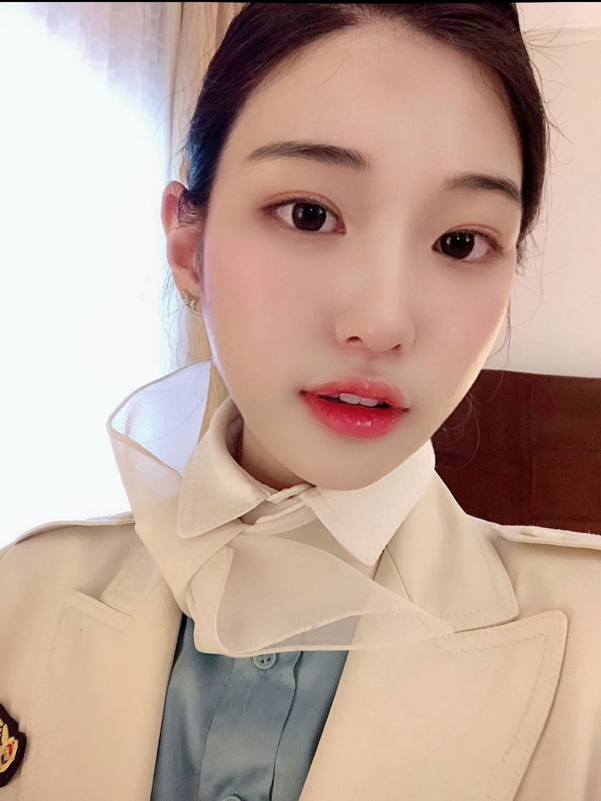 김지은(zeunique_)