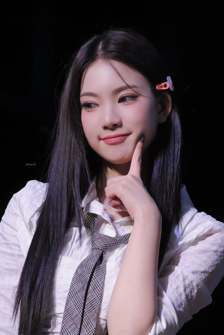스테이씨 아이사