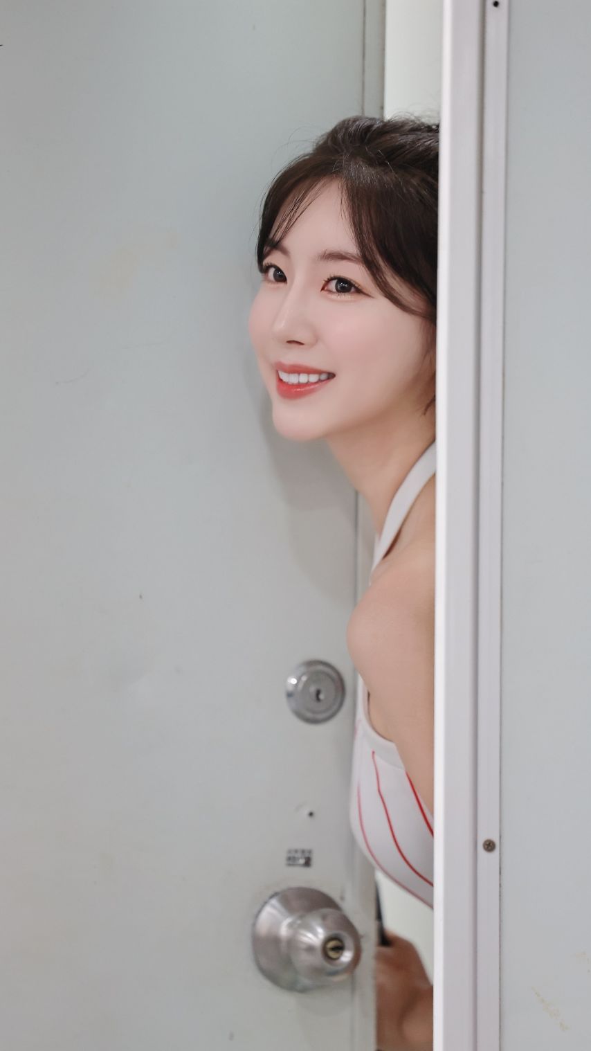 안지현