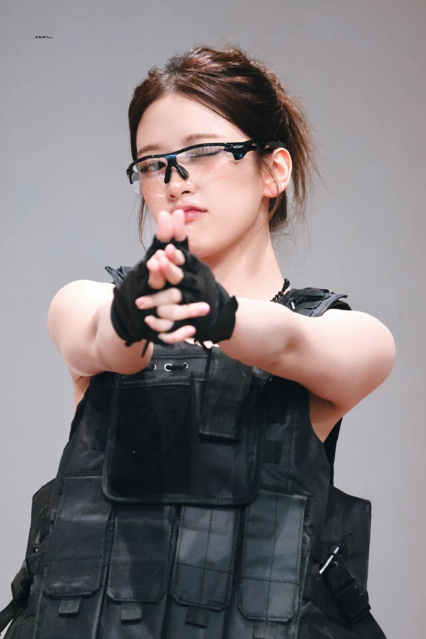 아이브 안유진