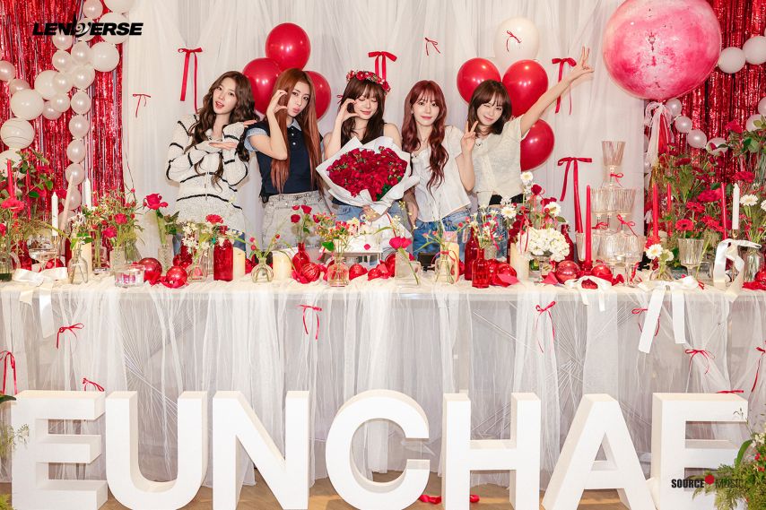 르세라핌 LENIVERSE ‘볼링(을 곁들인) 은채야 20살 축하해’ Photo Sketch
