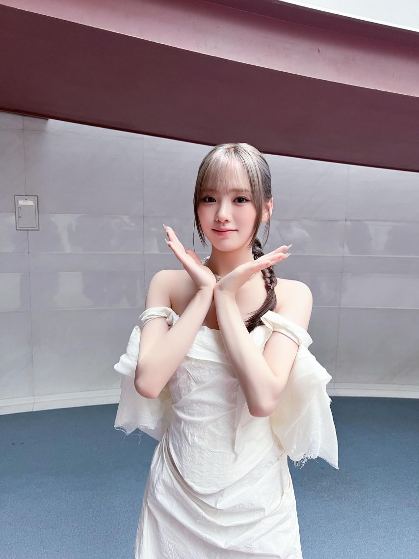 니쥬 (NiziU)