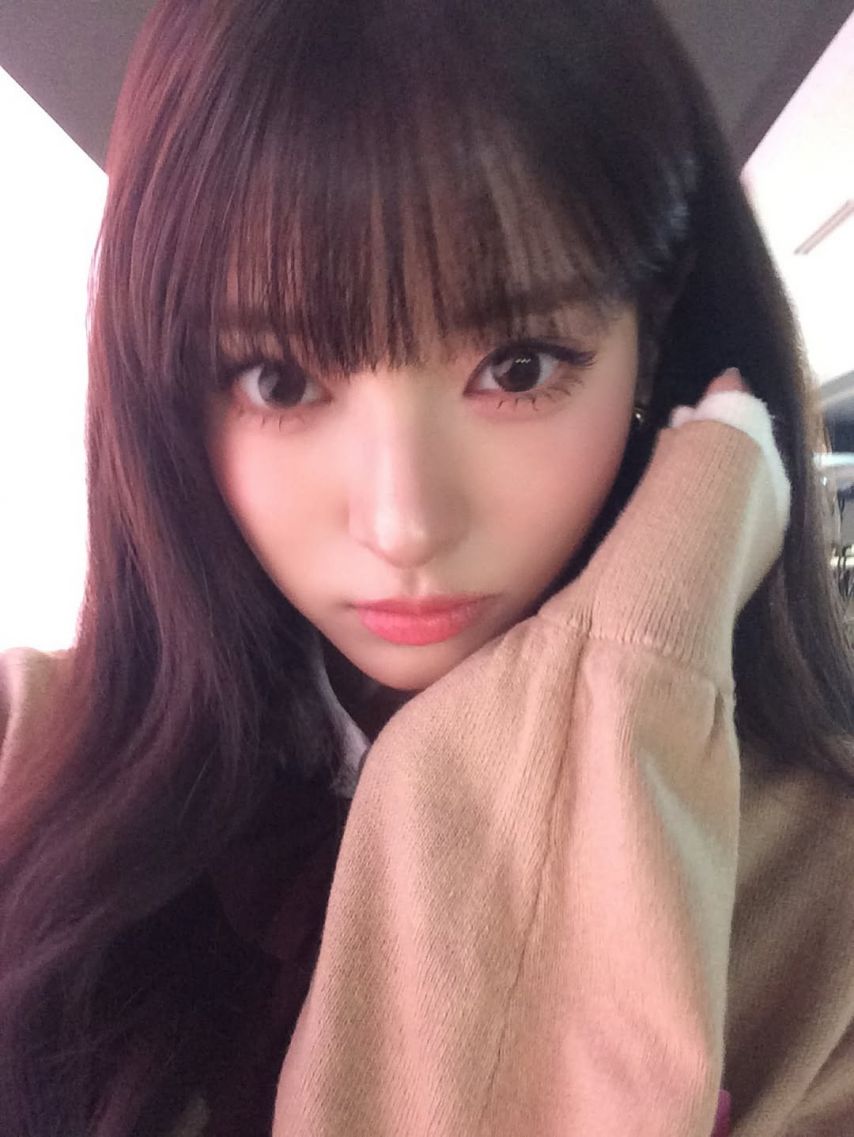 MEOVV (미야오)