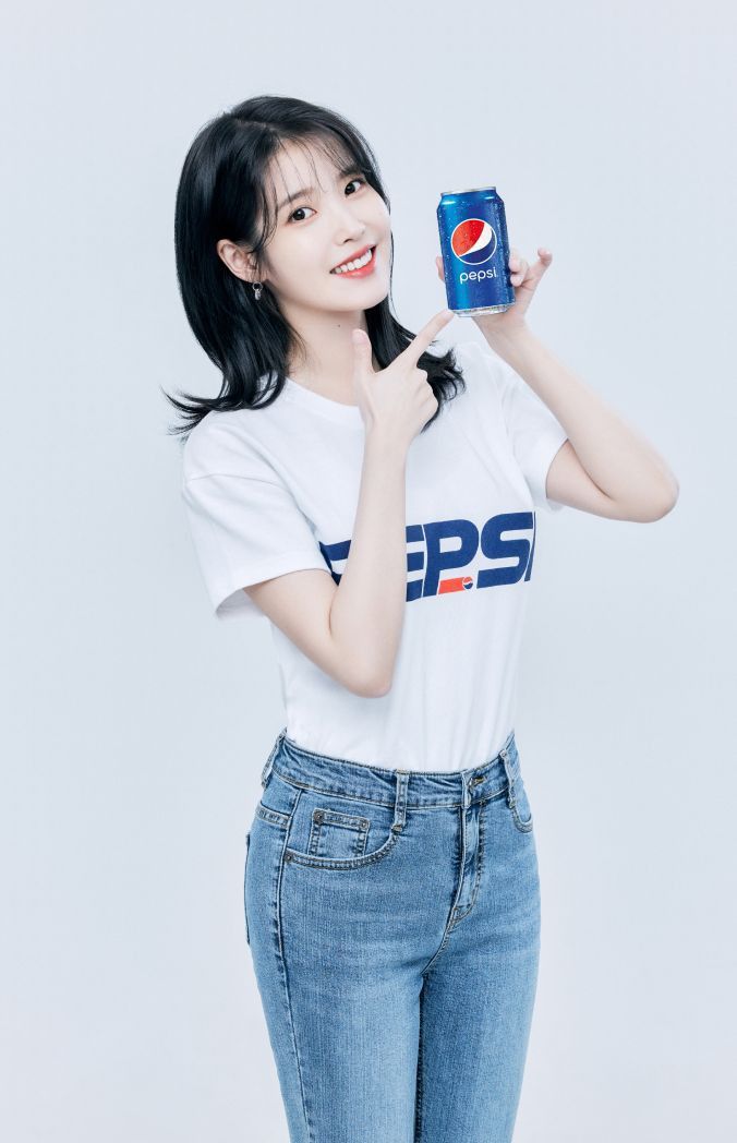 아이유.jpg