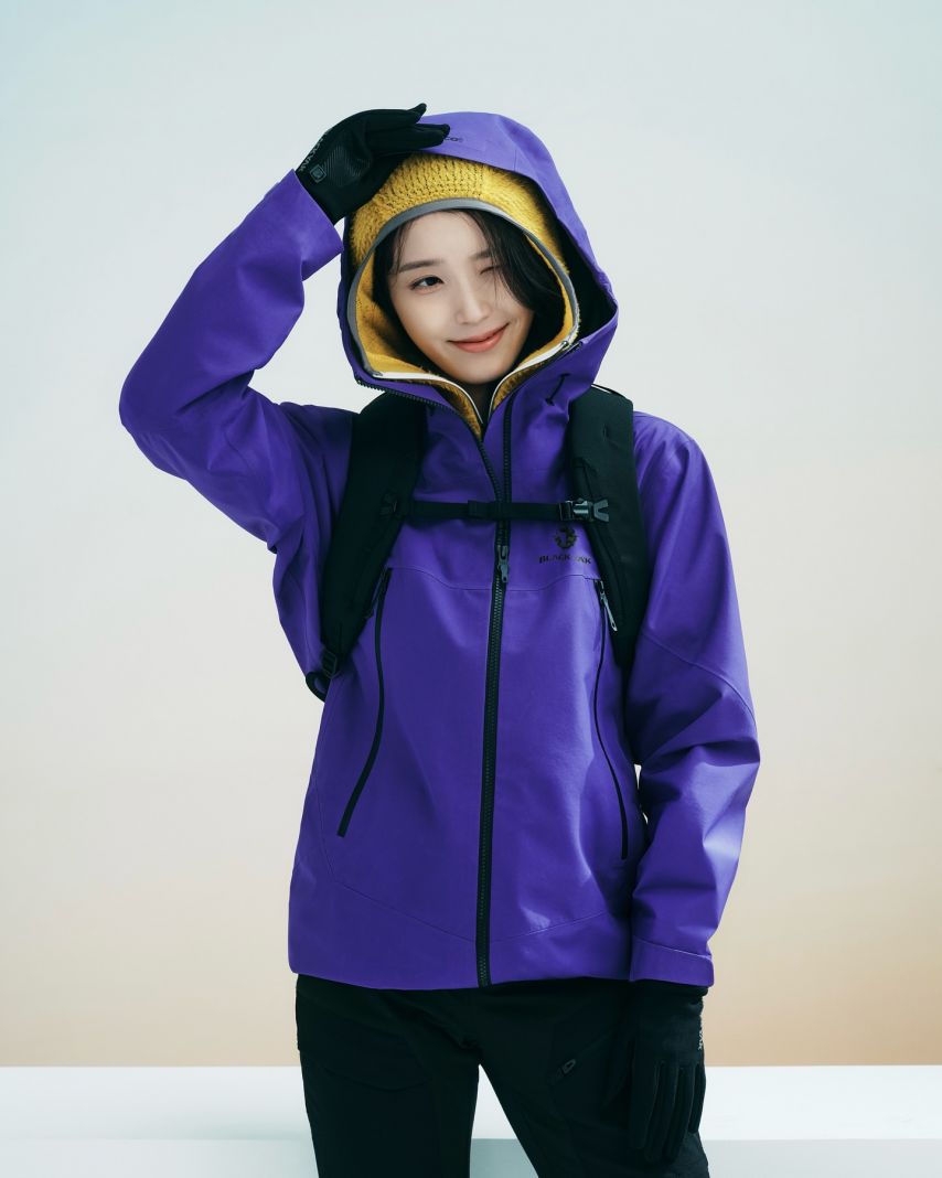 아이유 블랙야크