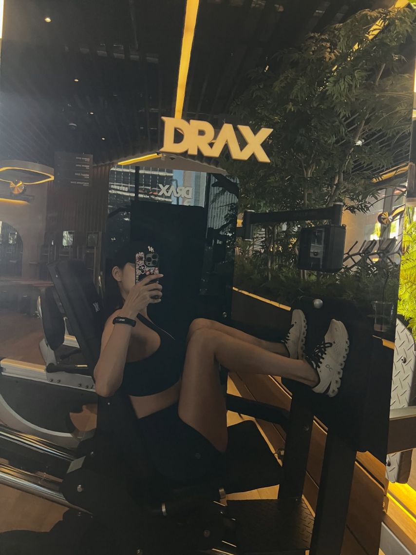 오또맘 숏 레깅스 몸매