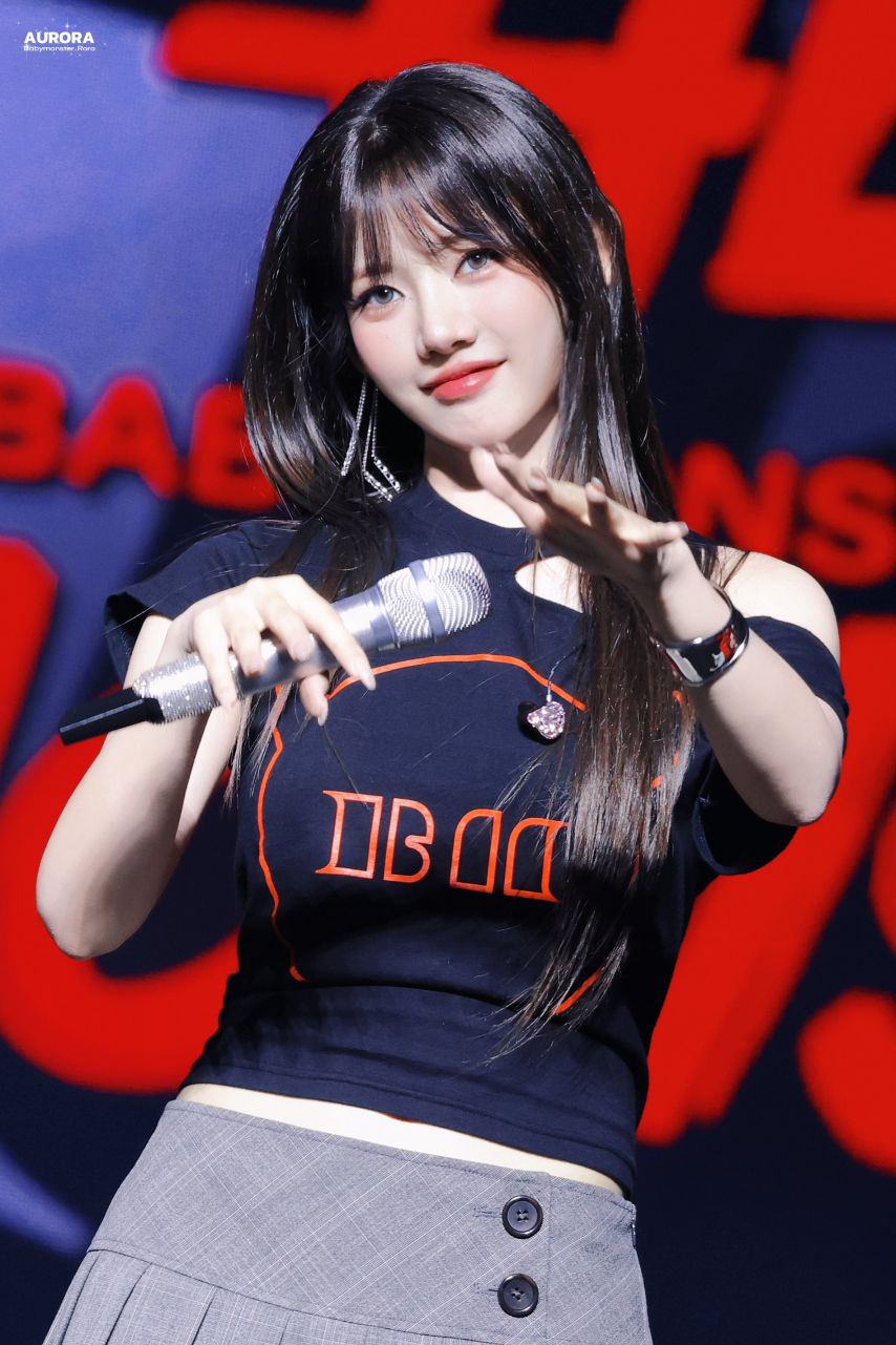 베이비몬스터 로라