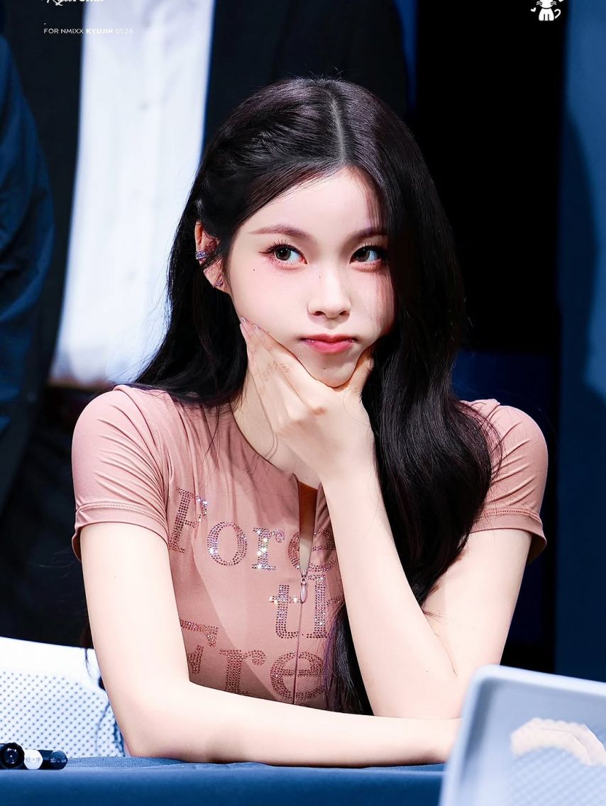 NMIXX (엔믹스) 규진