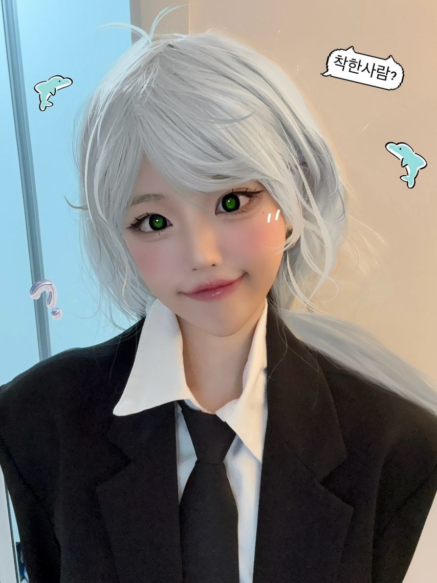 QWER 히나