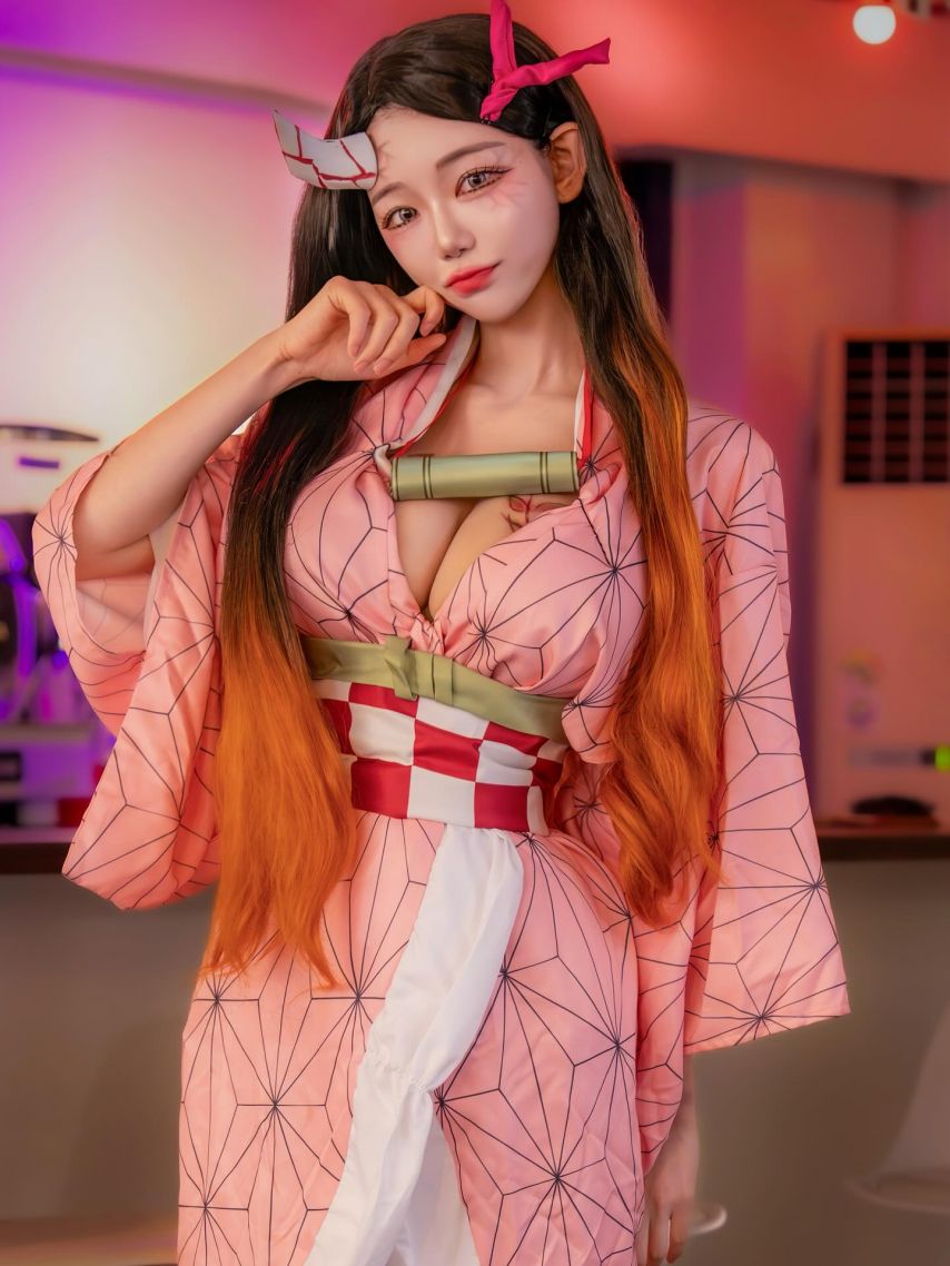 빛베리 퀴칼 네즈코 코스프레