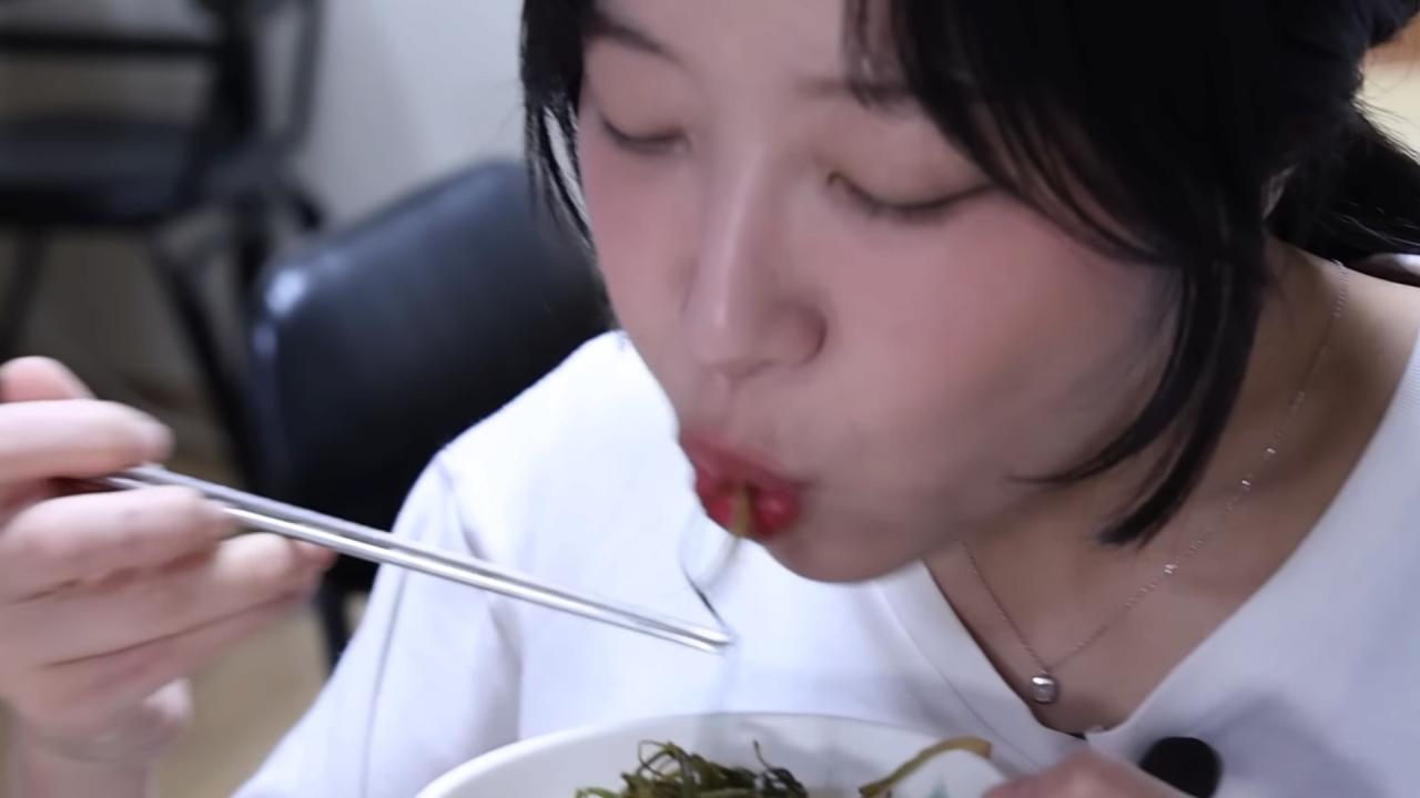 수육 3개밖에 안 주문한 쯔양 근황