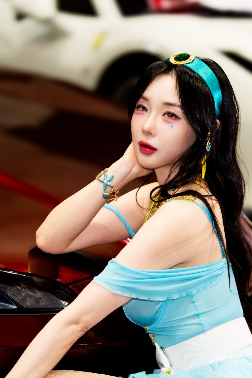 오토살롱 반하리