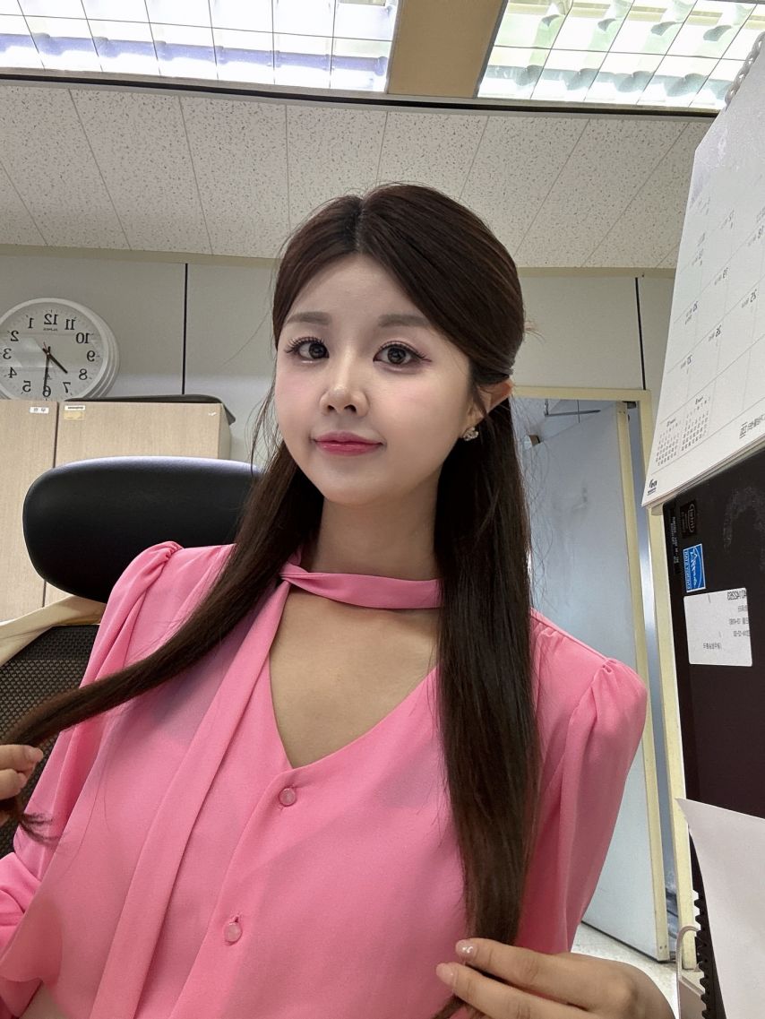남윤선 기상캐스터