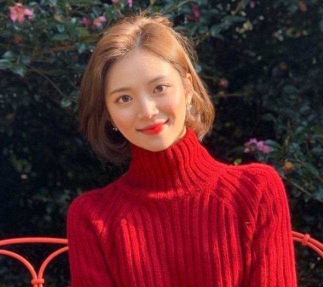 모델 김지영