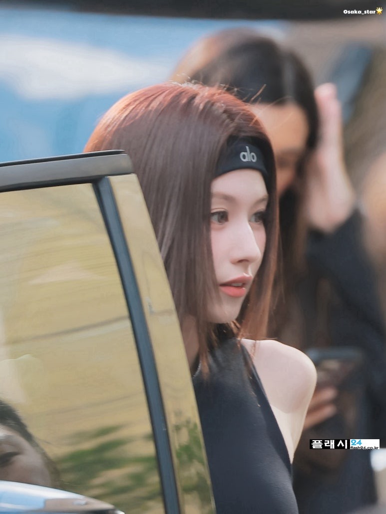트와이스 사나