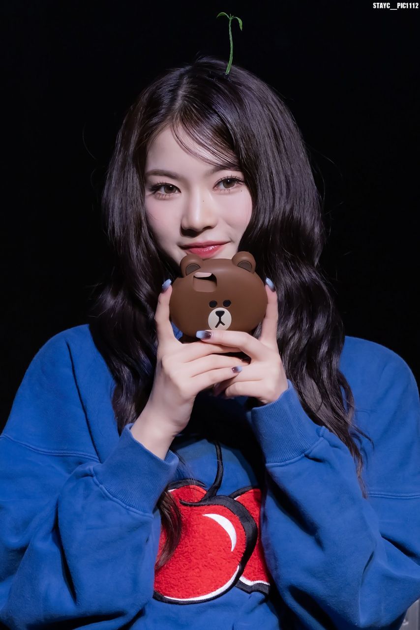 스테이씨 아이사