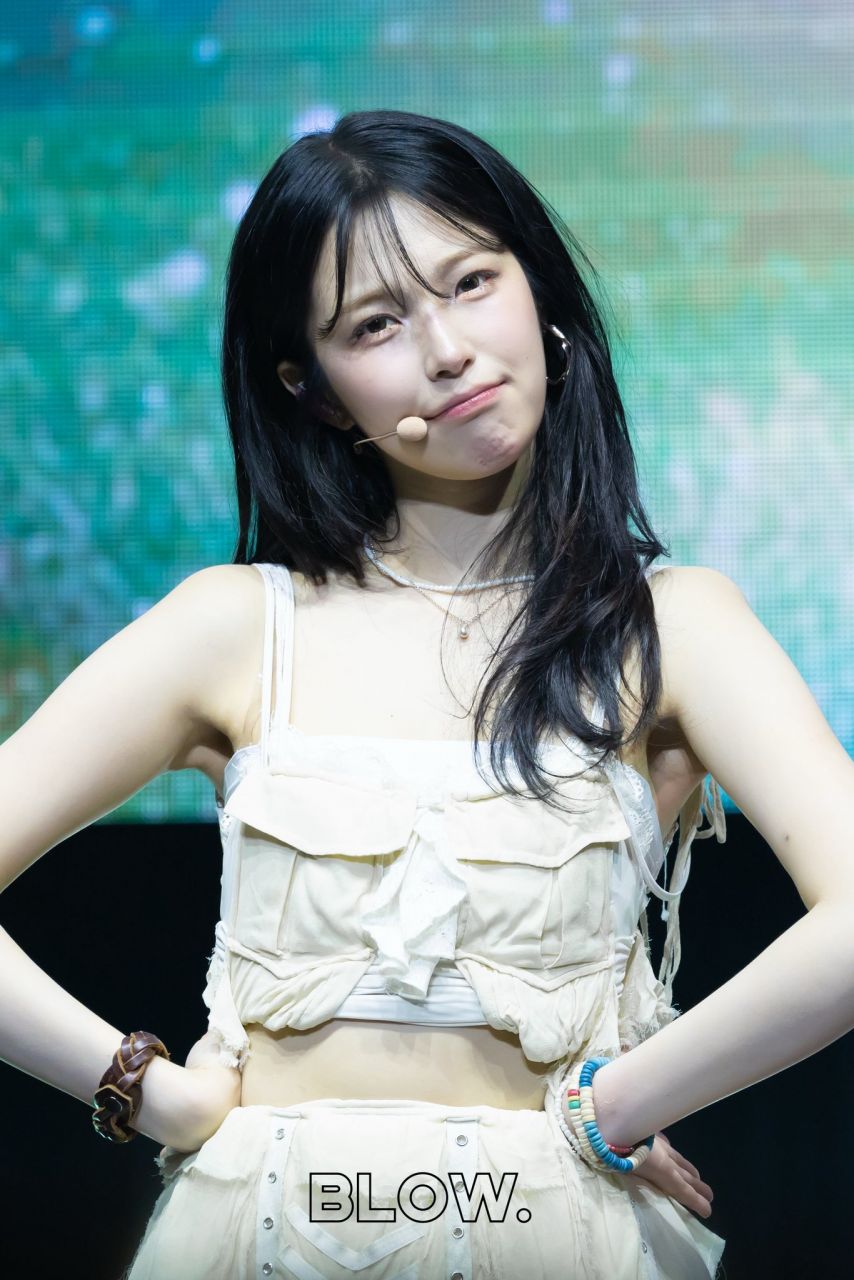 프로미스나인 백지헌
