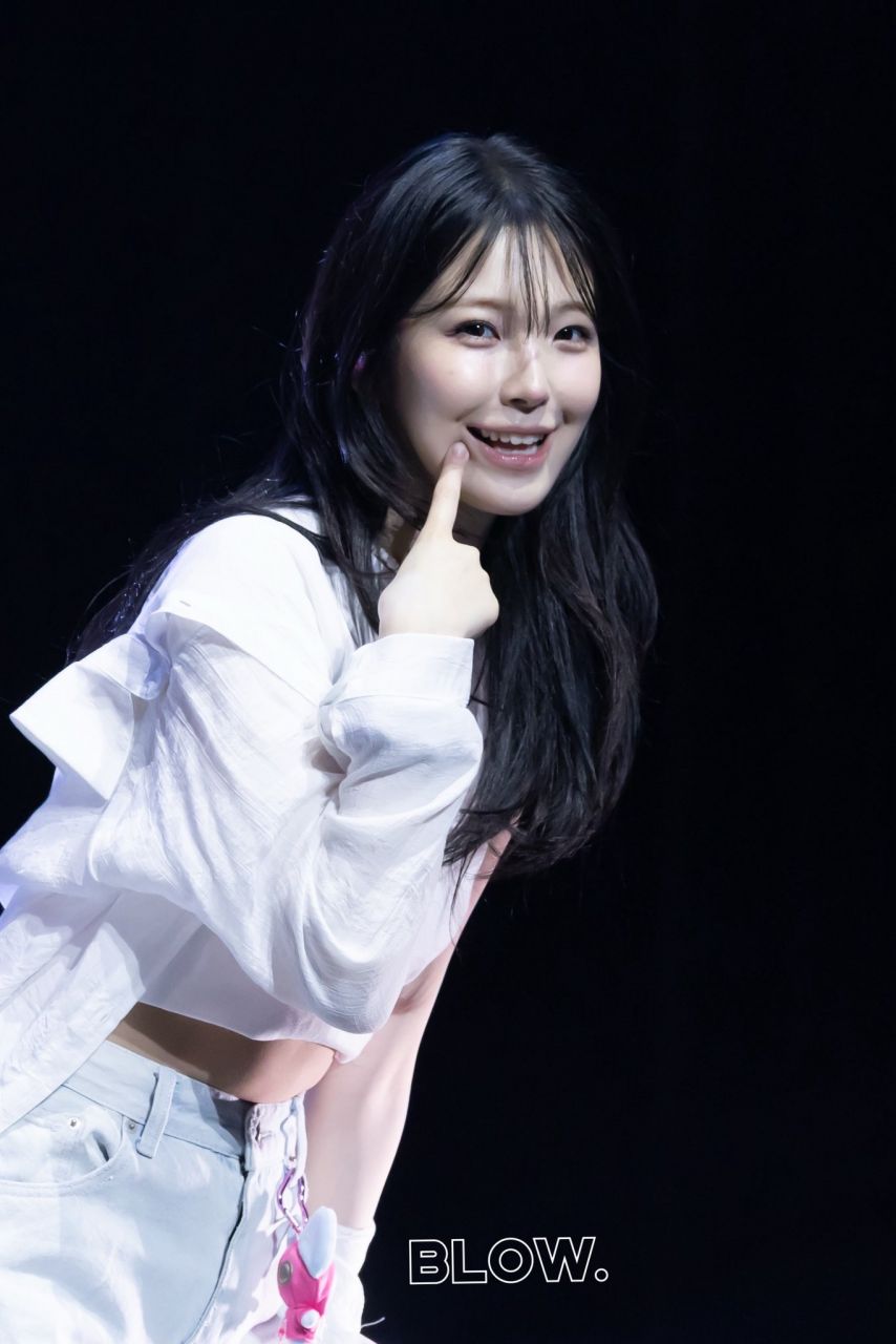 프로미스나인 백지헌