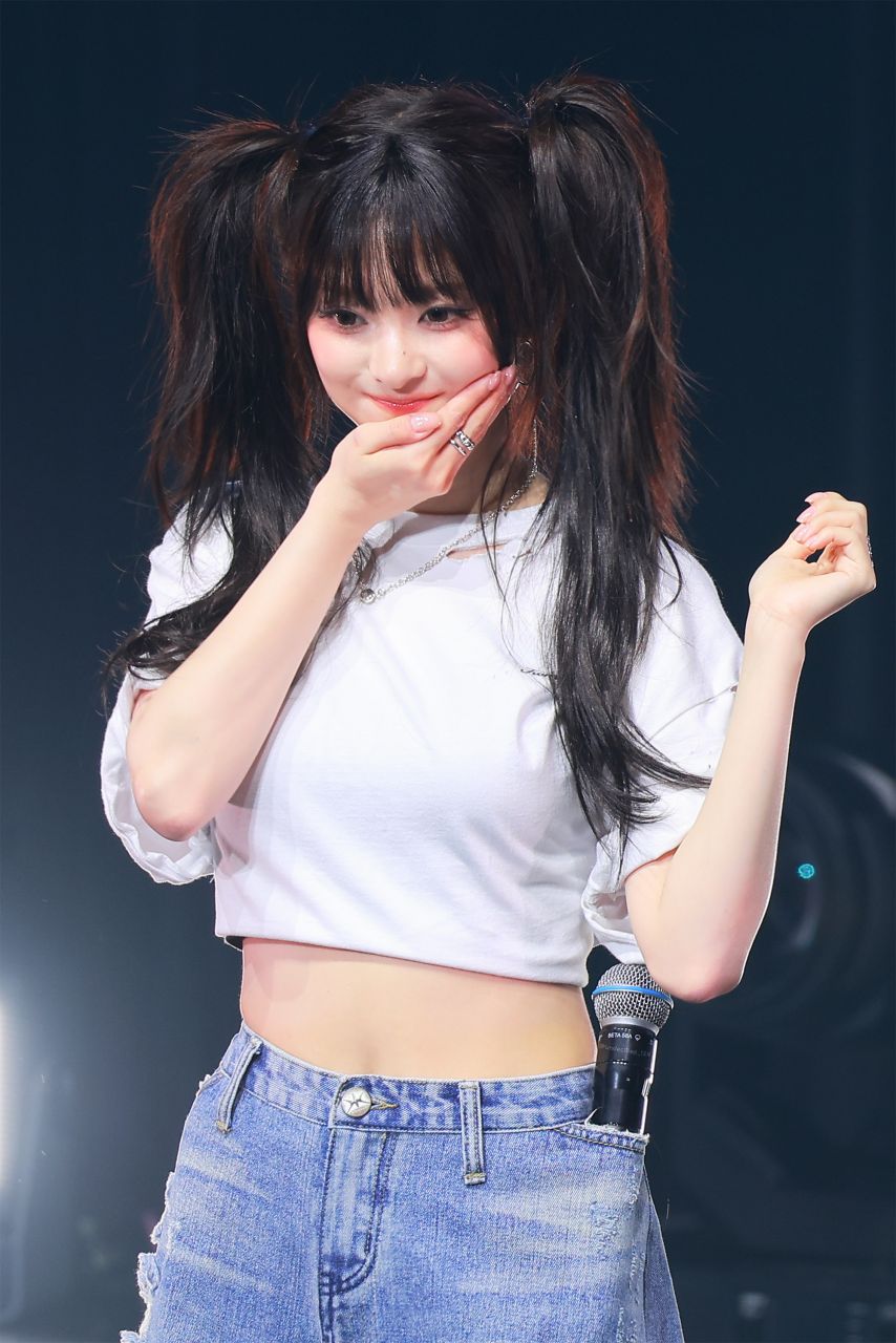 프로미스나인 이나경