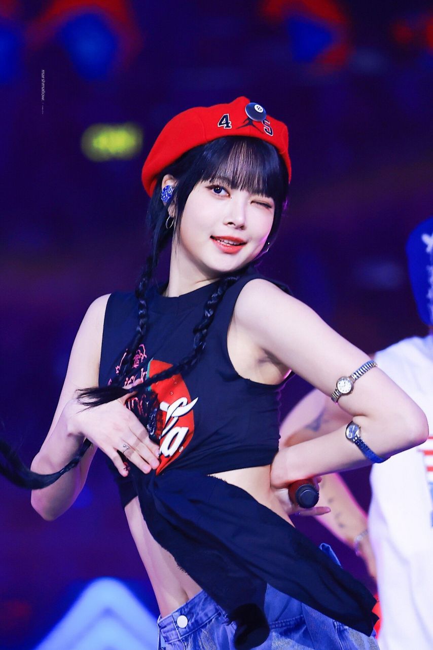 르세라핌 홍은채