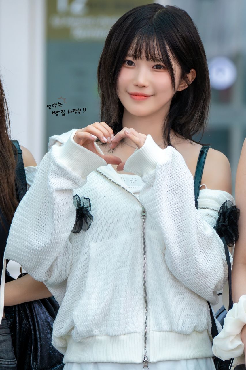 프로미스나인 송하영