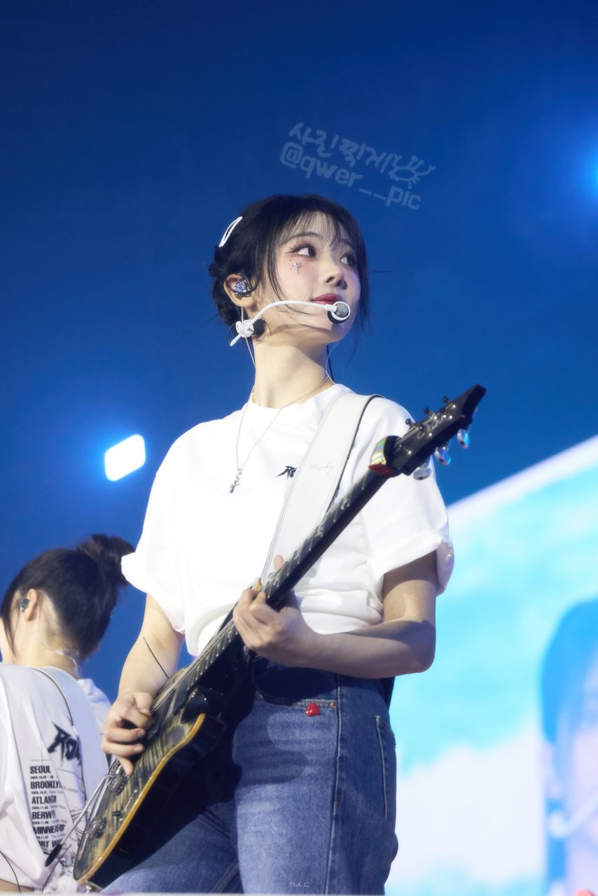 [QWER] 히나