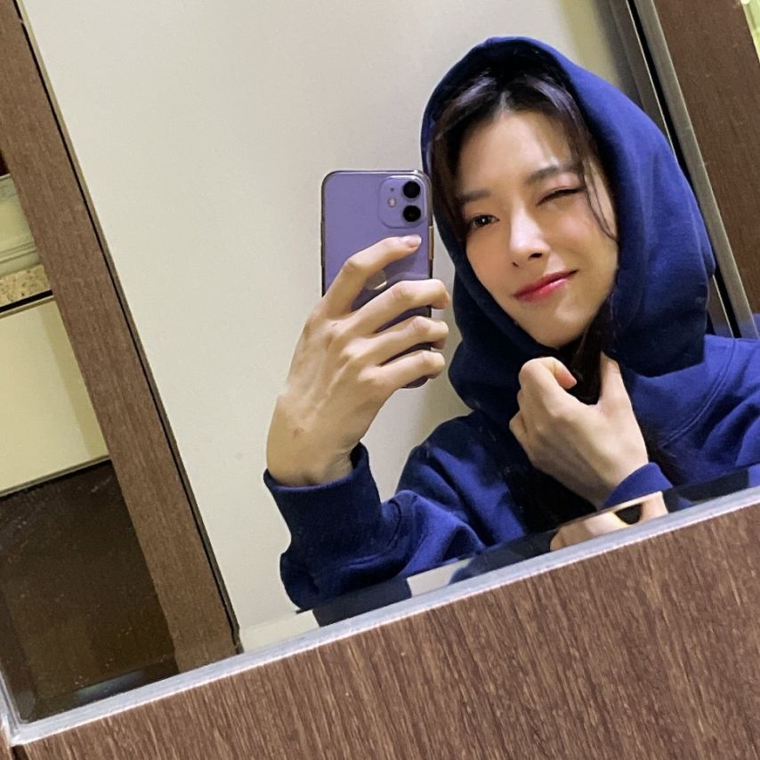 로켓펀치 윤경
