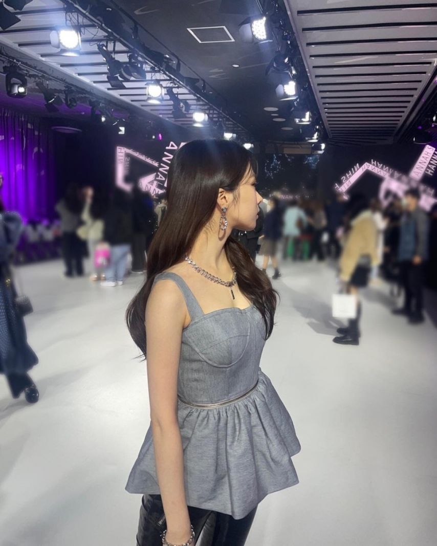 로켓펀치 윤경