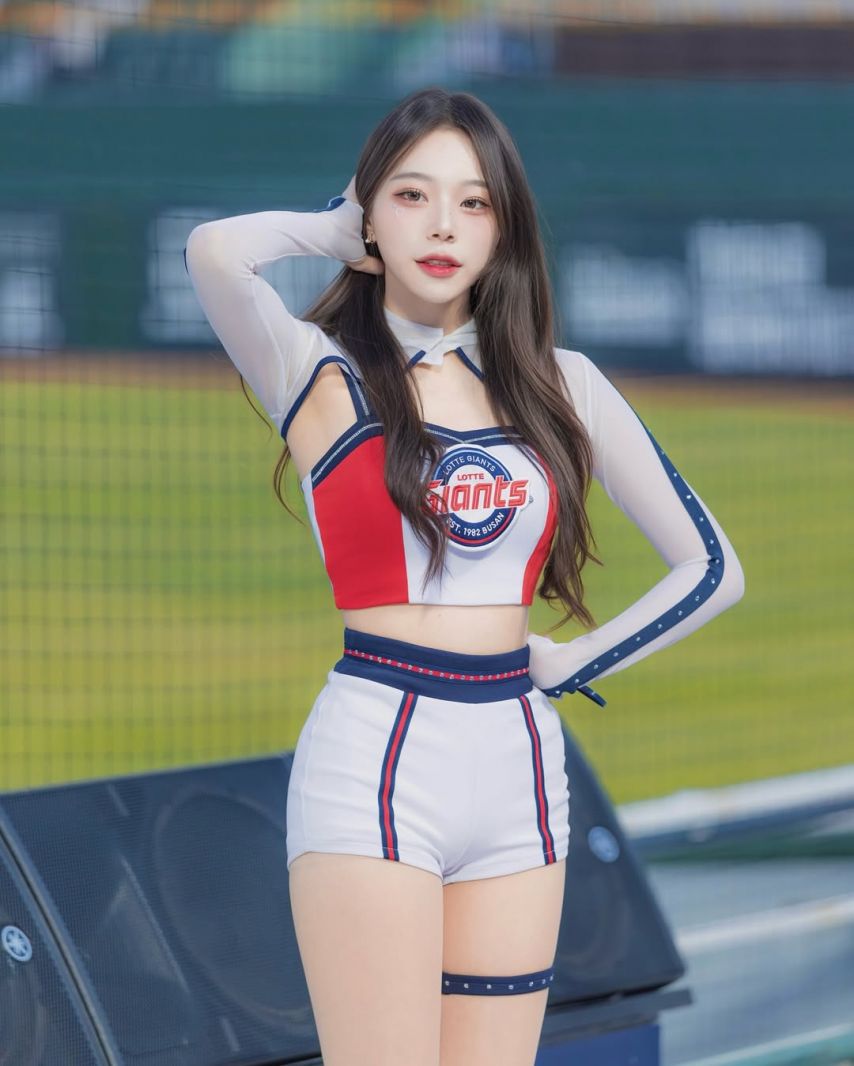윤채원