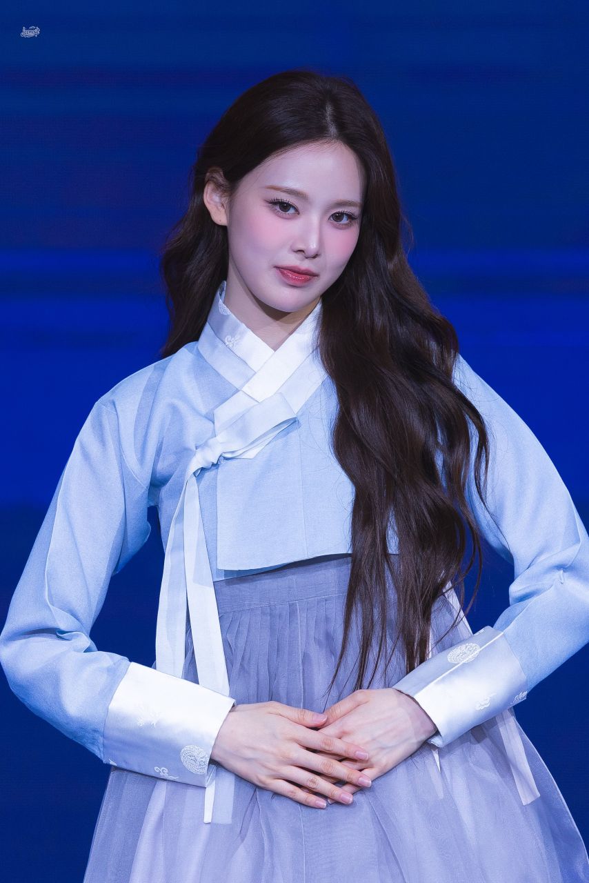 이즈나 방지민
