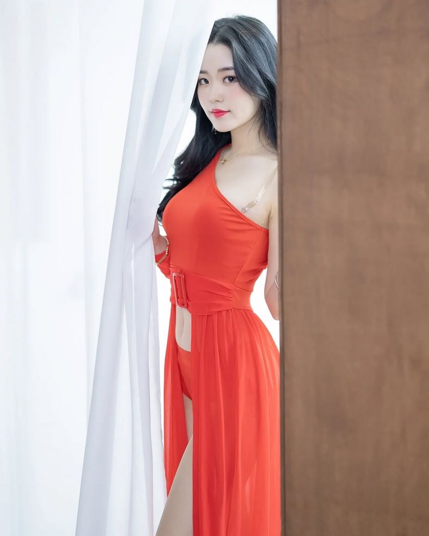 홍지은