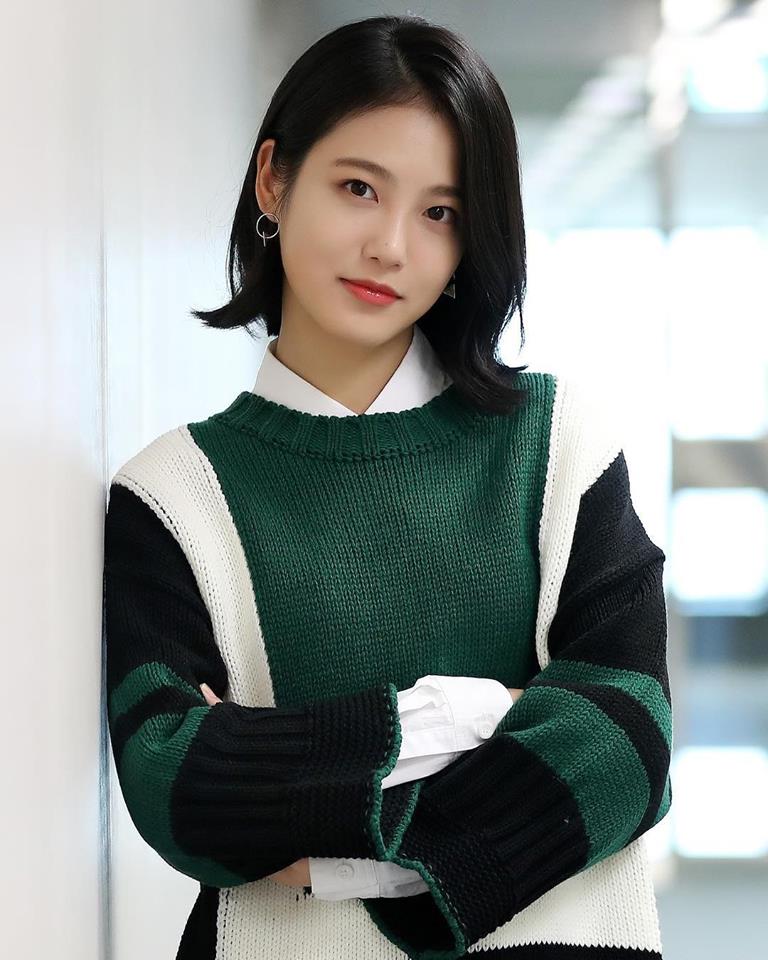 배우 신예은