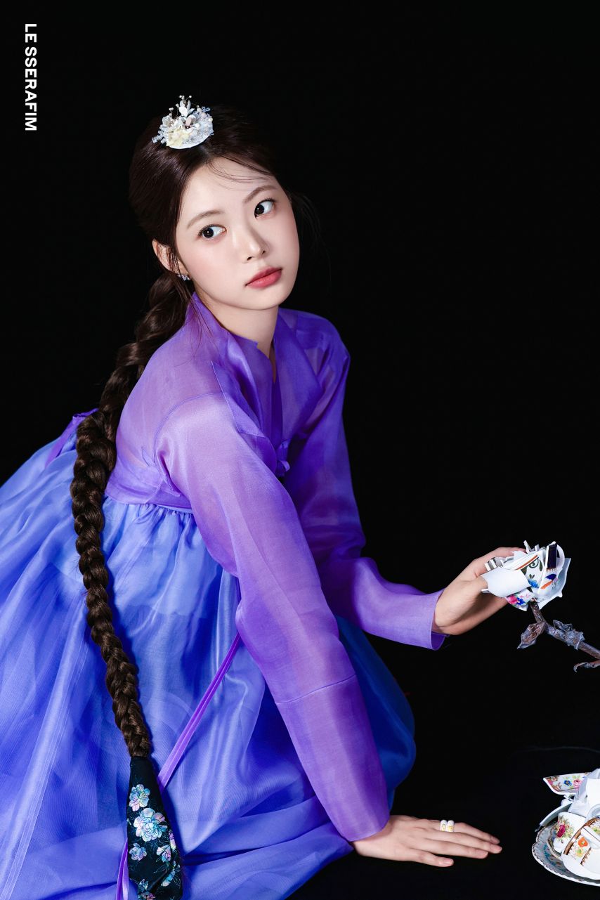 르세라핌 ’SUPER ELLE’ Photo Sketch