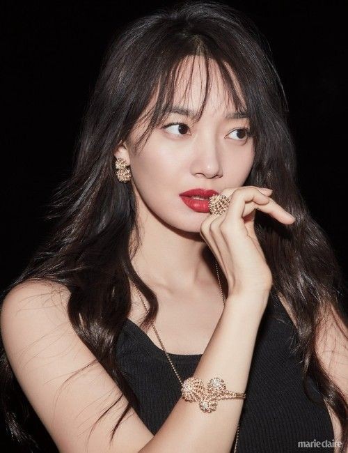 배우 신민아