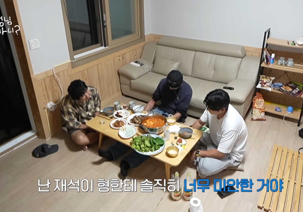 하하 : "놀면뭐하니는 재석이형 혼자 하는게 맞다"