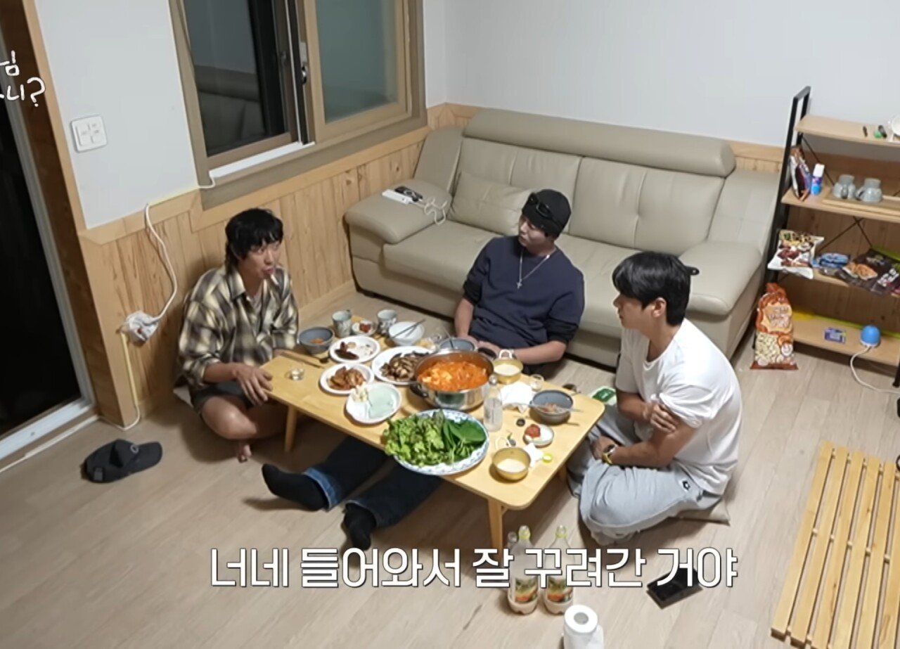 하하 : "놀면뭐하니는 재석이형 혼자 하는게 맞다"
